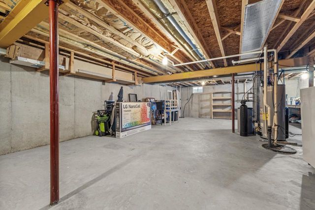 9065 377th AVENUE, Twin Lakes, WI 53181