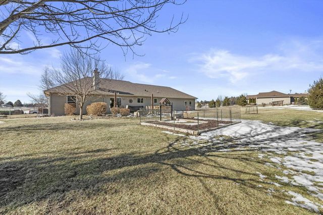 9065 377th AVENUE, Twin Lakes, WI 53181