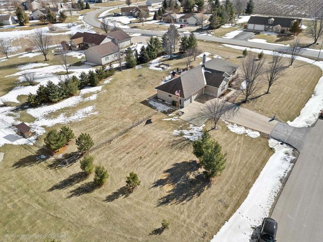 9065 377th AVENUE, Twin Lakes, WI 53181