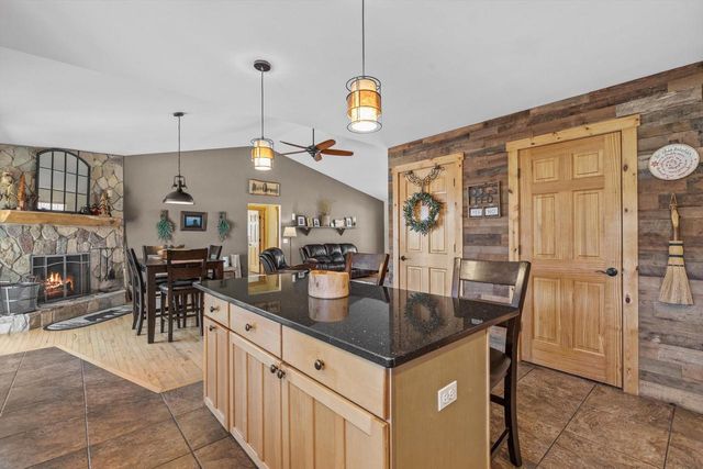 9065 377th AVENUE, Twin Lakes, WI 53181