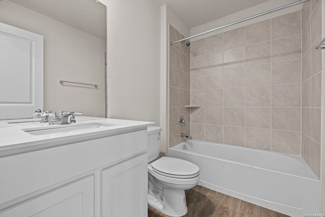 212 Hooded Dotterel, San Antonio, TX 78253