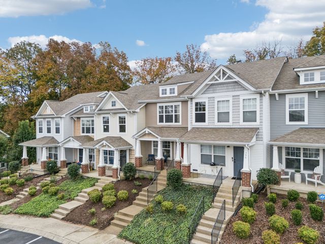 594 Flintlock Ct, Nashville, TN 37217