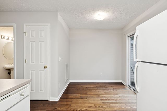 594 Flintlock Ct, Nashville, TN 37217