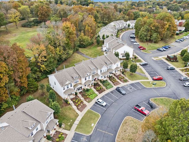 594 Flintlock Ct, Nashville, TN 37217