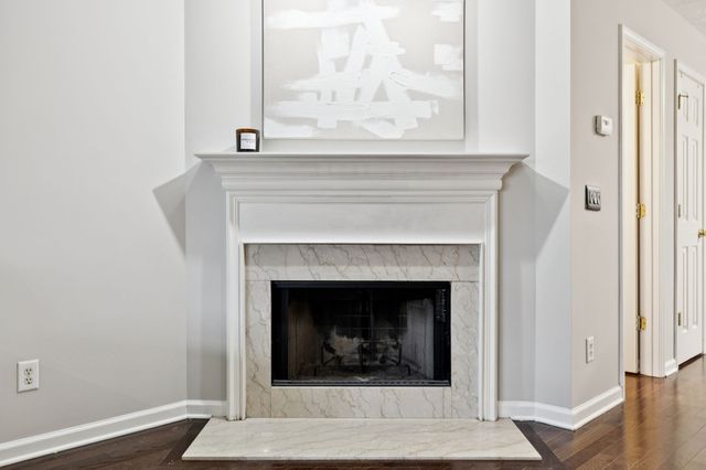 594 Flintlock Ct, Nashville, TN 37217