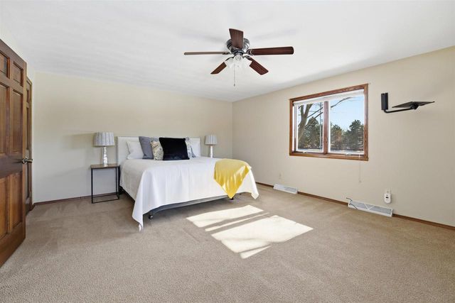 W6534 MANITOWOC ROAD, Menasha, WI 54952