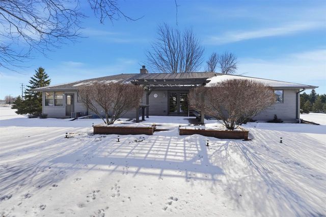 W6534 MANITOWOC ROAD, Menasha, WI 54952