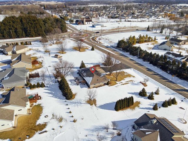 W6534 MANITOWOC ROAD, Menasha, WI 54952