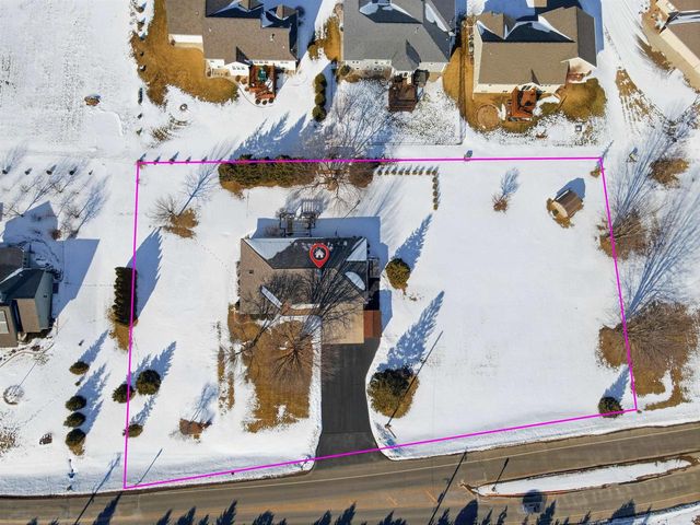 W6534 MANITOWOC ROAD, Menasha, WI 54952