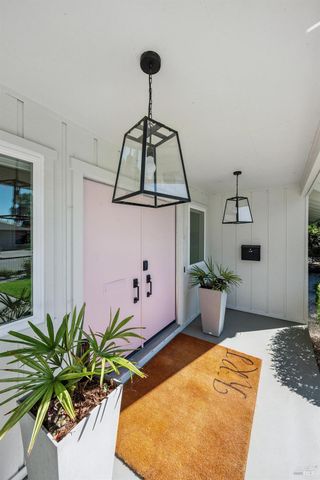 543 Avenue Del Oro, Sonoma, CA 95476