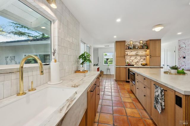 543 Avenue Del Oro, Sonoma, CA 95476