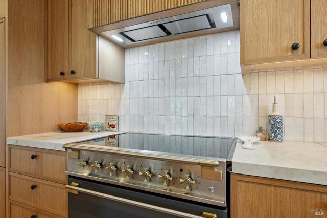 543 Avenue Del Oro, Sonoma, CA 95476