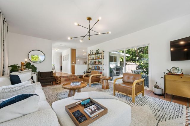 543 Avenue Del Oro, Sonoma, CA 95476