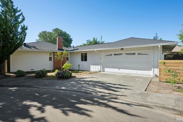 543 Avenue Del Oro, Sonoma, CA 95476