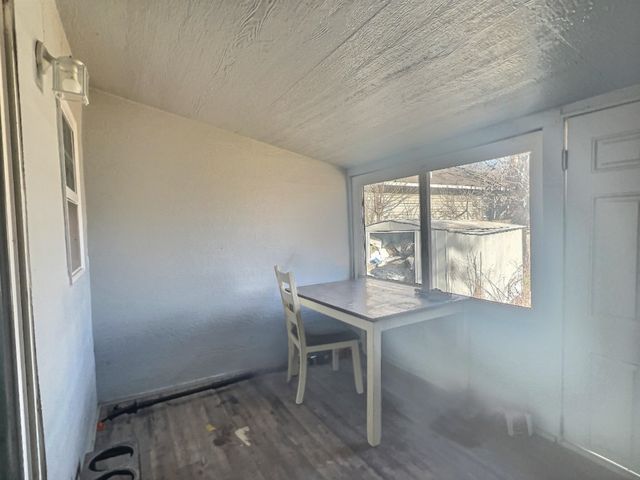 1908 S Ellis St, Wichita, KS 67211