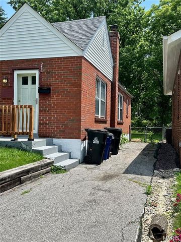 1422 Tamerton Avenue, University City, MO 63132