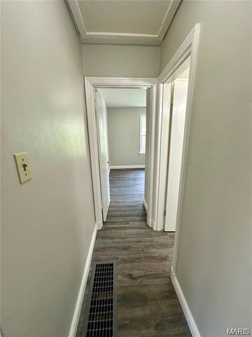 1422 Tamerton Avenue, University City, MO 63132