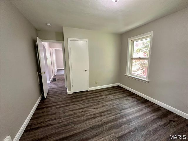 1422 Tamerton Avenue, University City, MO 63132