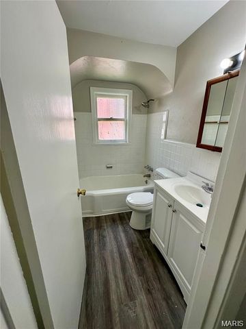 1422 Tamerton Avenue, University City, MO 63132