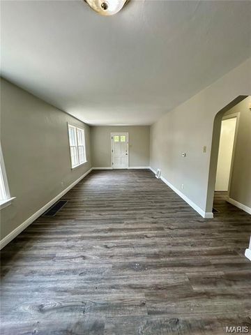1422 Tamerton Avenue, University City, MO 63132