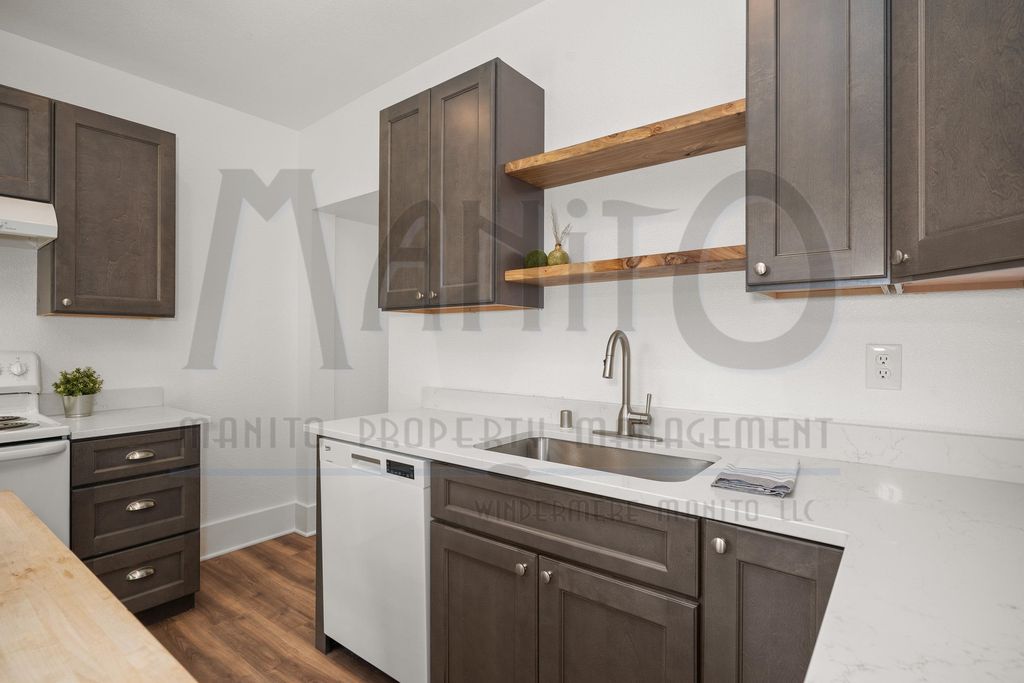 1631 W 1st Ave, Spokane, WA 99201 photo 12