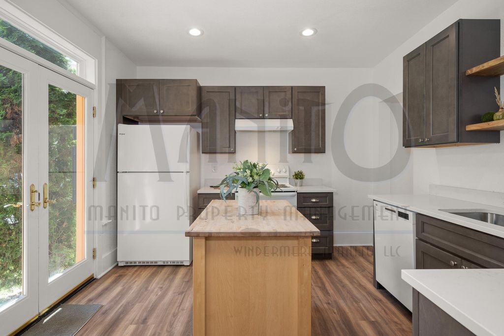 1631 W 1st Ave, Spokane, WA 99201 photo 14