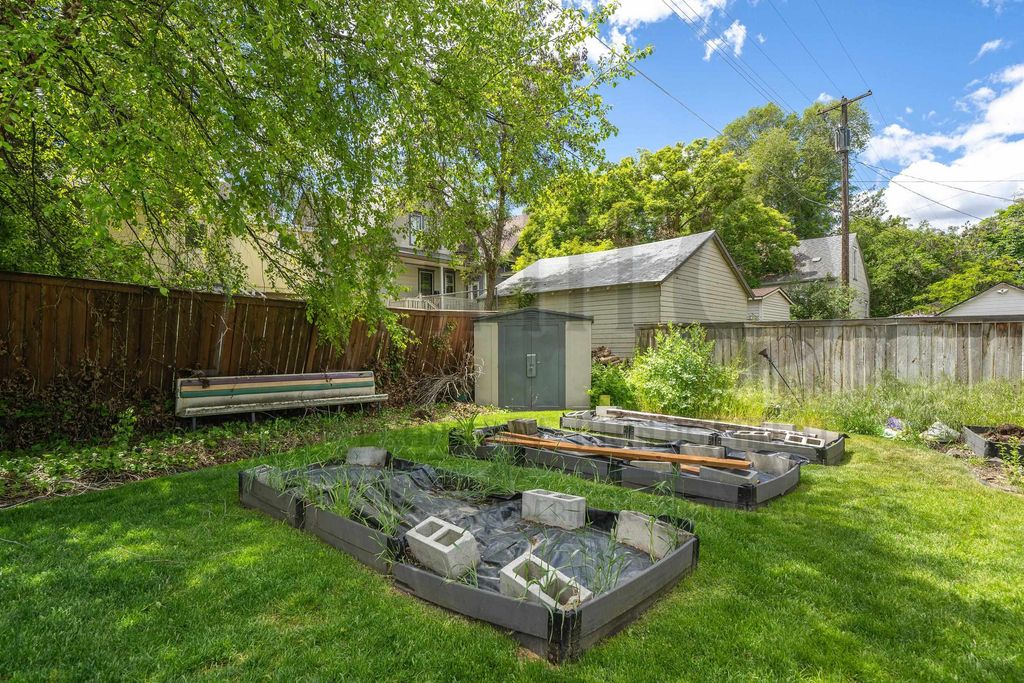 1631 W 1st Ave, Spokane, WA 99201 photo 31