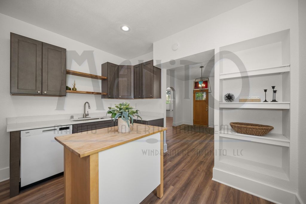 1631 W 1st Ave, Spokane, WA 99201 photo 10