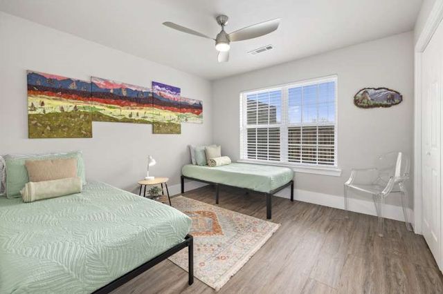 85 N Letitia Avenue, Fayetteville, AR 72701