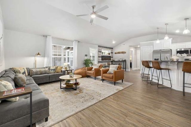 85 N Letitia Avenue, Fayetteville, AR 72701