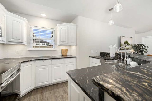 85 N Letitia Avenue, Fayetteville, AR 72701