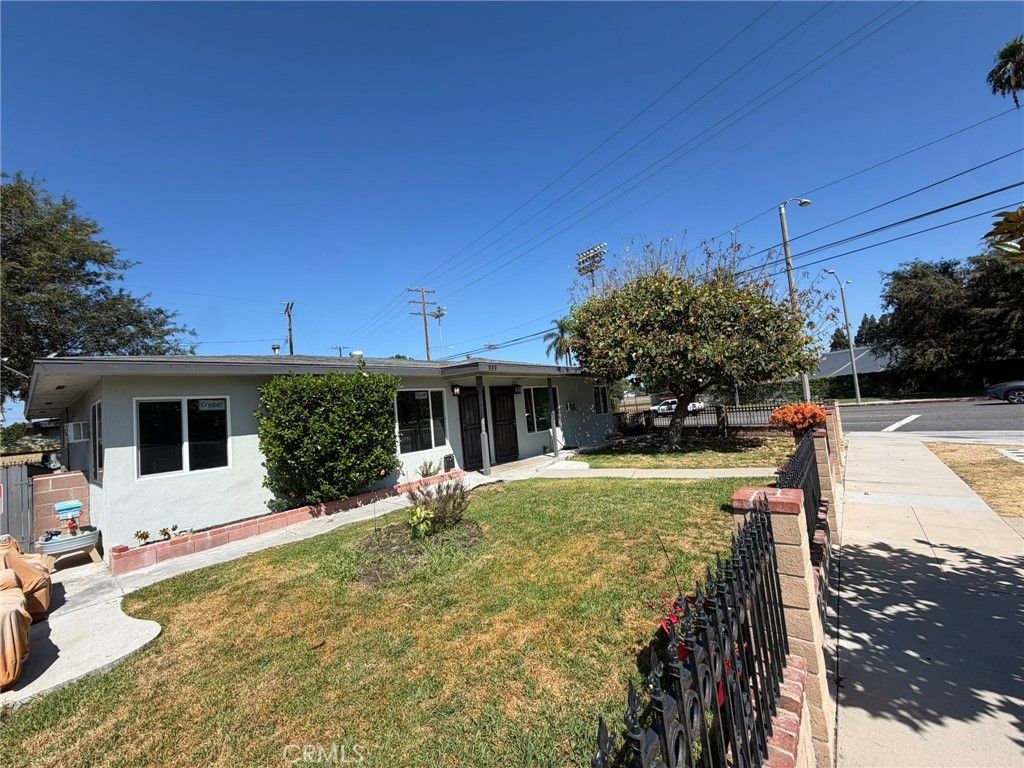 939 N Clementine, Anaheim, CA 92805