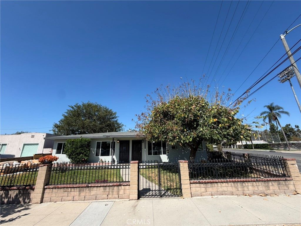 939 N Clementine, Anaheim, CA 92805 — photo 3