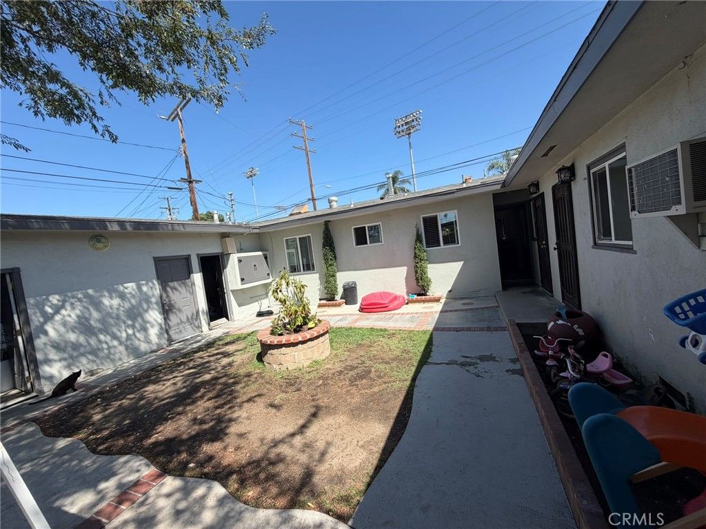 939 N Clementine, Anaheim, CA 92805 — photo 5