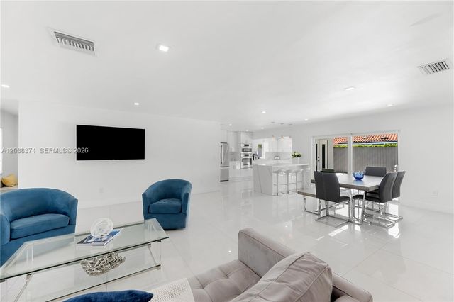 9724 SW 4th Terrace, Miami, FL 33174