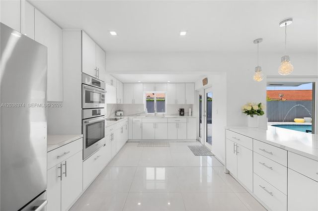 9724 SW 4th Terrace, Miami, FL 33174