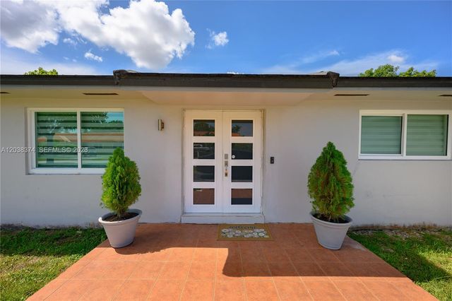 9724 SW 4th Terrace, Miami, FL 33174