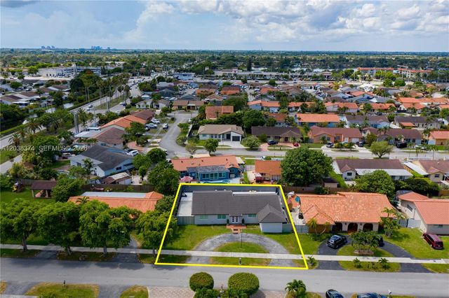 9724 SW 4th Terrace, Miami, FL 33174