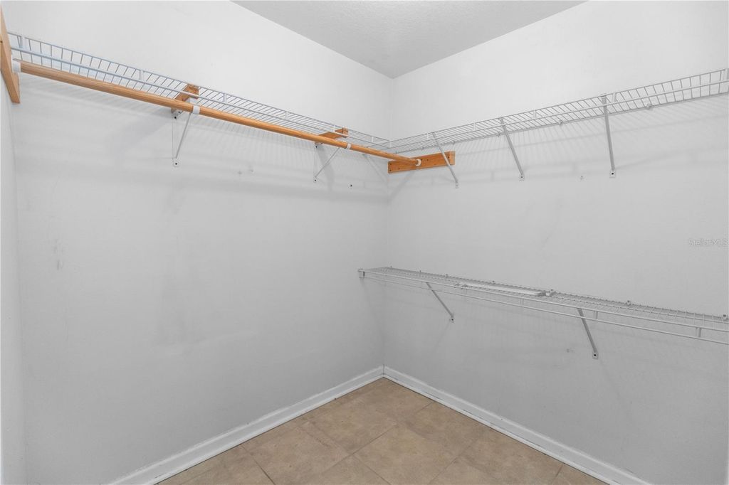 Image 17 of property listing at 1415 E ANNIE STREET, Tampa, FL 33612