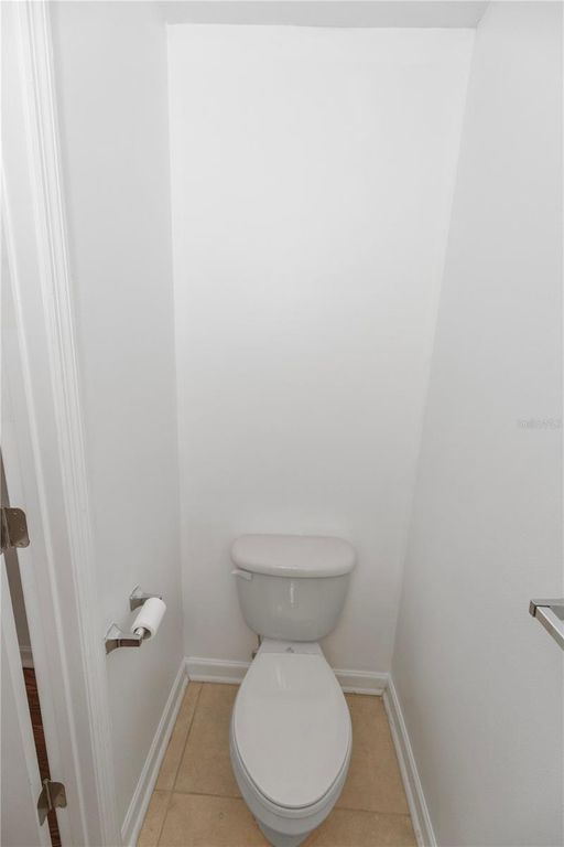 Image 27 of property listing at 1415 E ANNIE STREET, Tampa, FL 33612