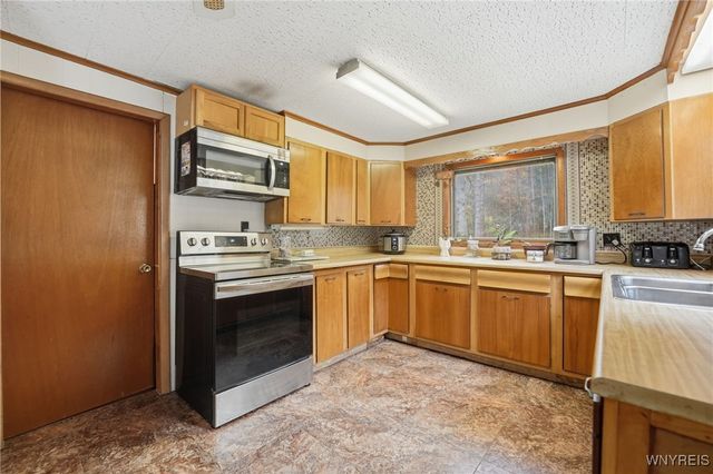 4887 Porter Hollow Road, Great Valley, NY 14741