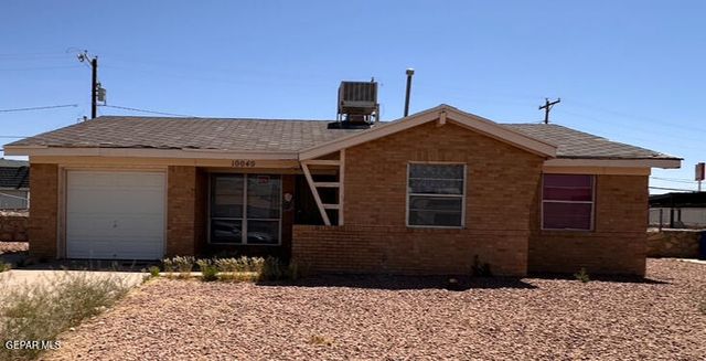 10040 QUEBEC Street, El Paso, TX 79924