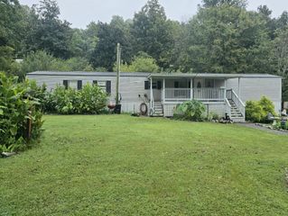 157 Longbranch Rd, Hohenwald, TN 38462