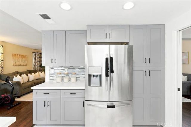 7560 Santa Lucia, Fontana, CA 92336
