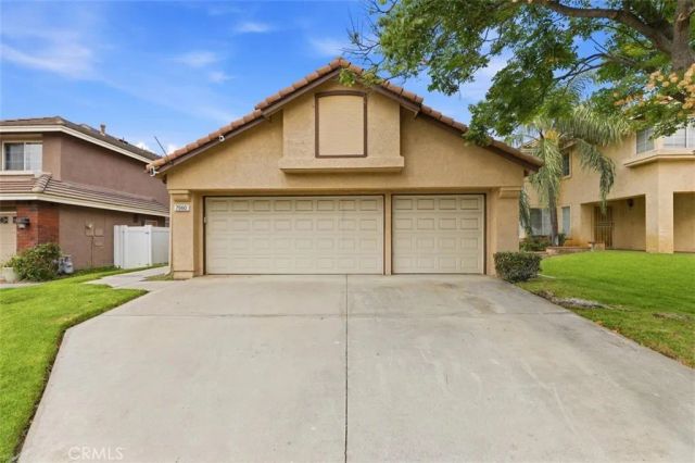 7560 Santa Lucia, Fontana, CA 92336