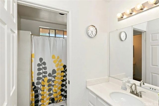 7560 Santa Lucia, Fontana, CA 92336