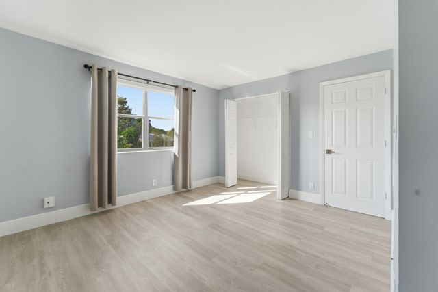 11477 NW 39th Court 203-1, Coral Springs, FL 33065