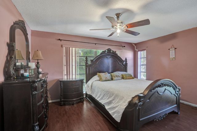 6540 SW 7th Street, Margate, FL 33068