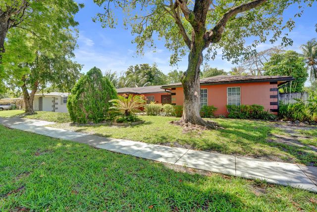 6540 SW 7th Street, Margate, FL 33068