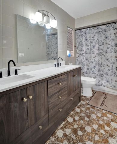 6540 SW 7th Street, Margate, FL 33068